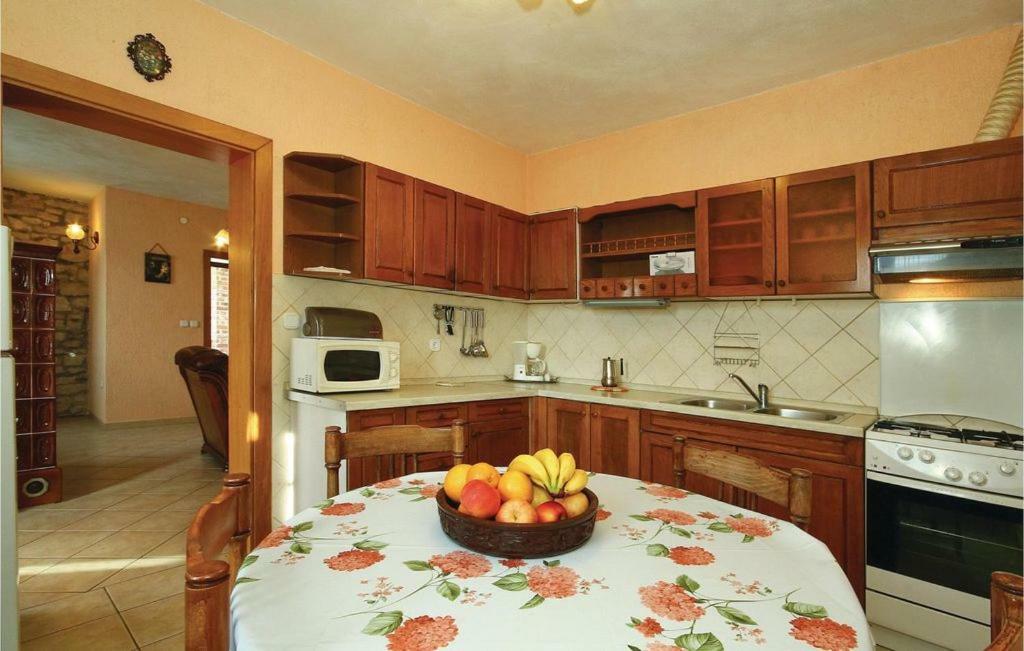 Mugeba 3 Bedroom Accommodation Poreč Eksteriør bilde