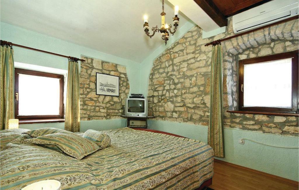 Mugeba 3 Bedroom Accommodation Poreč Eksteriør bilde